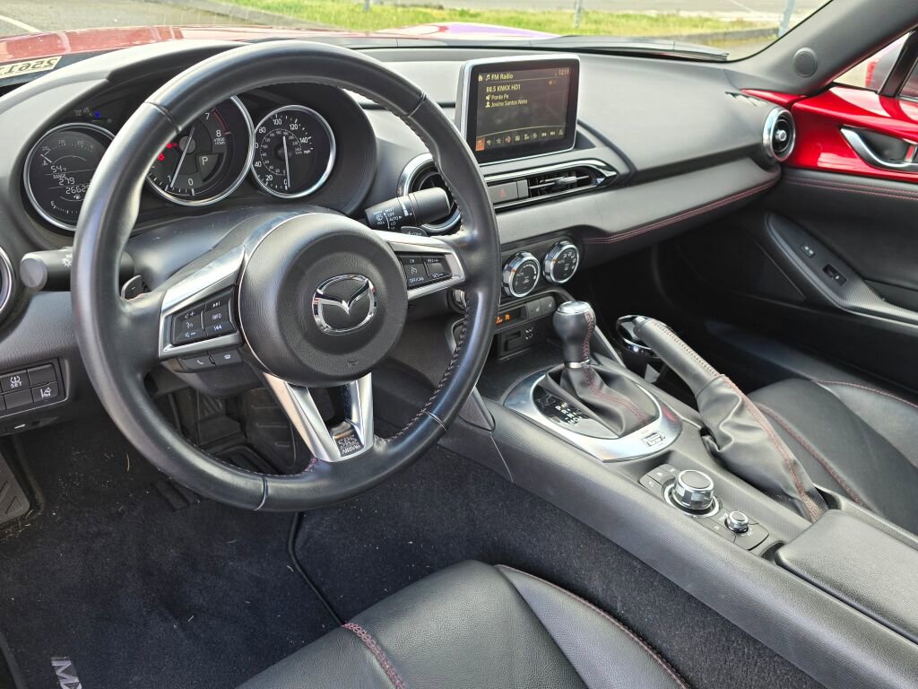 Used 2016 MAZDA MX-5 Miata Grand Touring RWD image 15