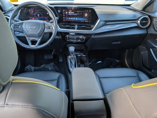 Certified 2024 Chevrolet Trax ACTIV w/ Sunroof Package FWD image 17