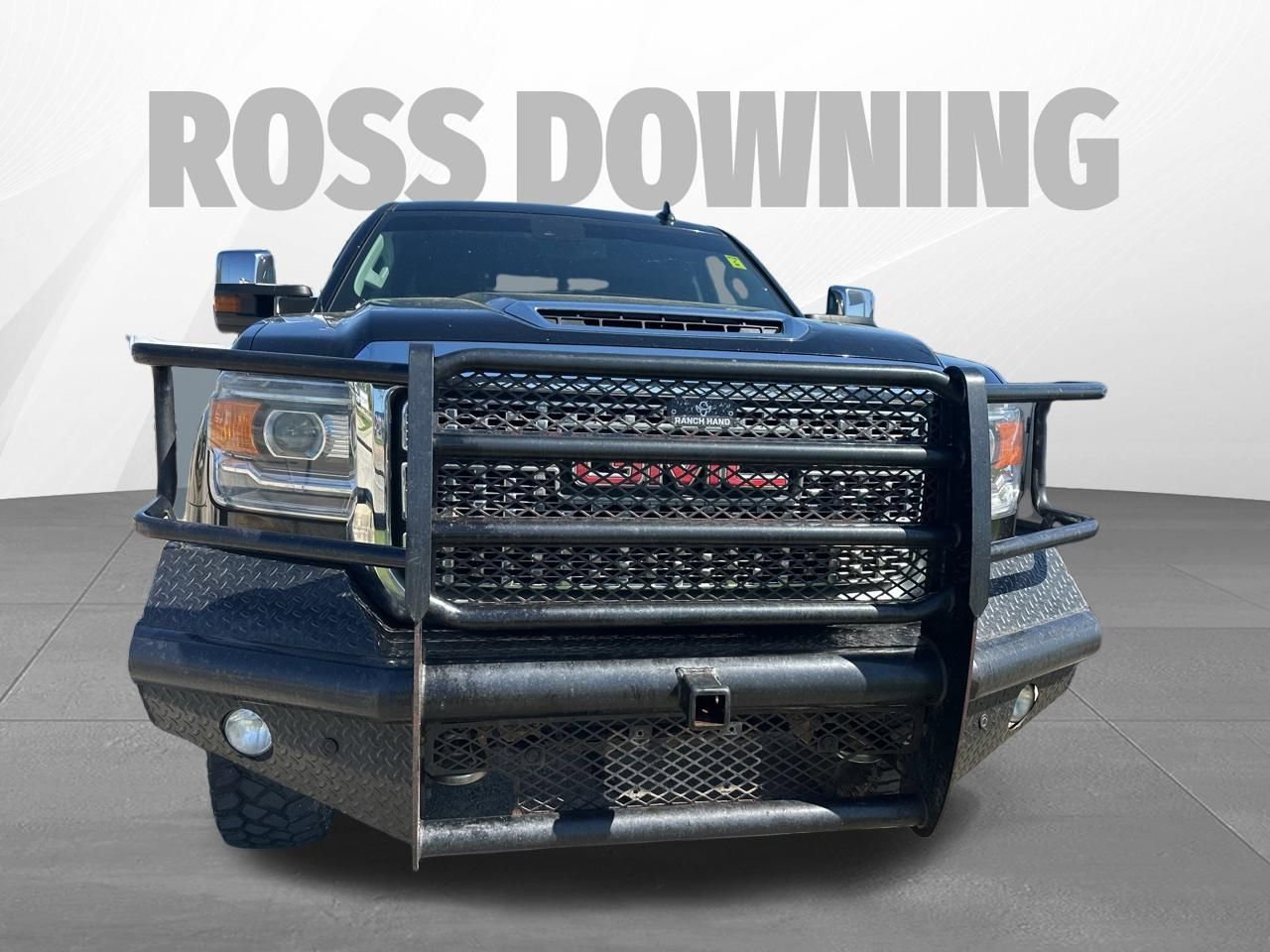 Used 2018 GMC Sierra 3500 Denali w/ Duramax Plus Package image 2