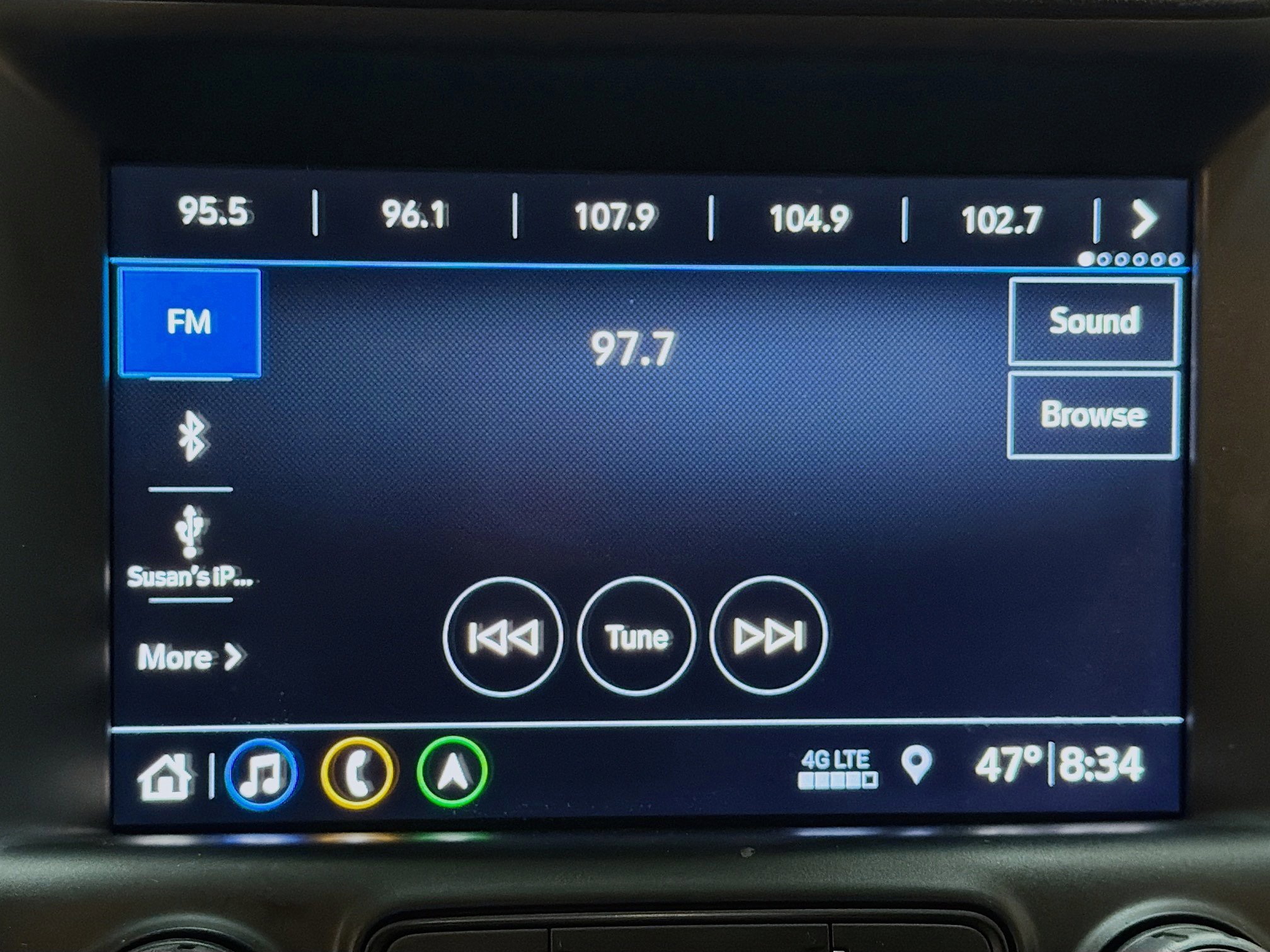 Used 2021 GMC Terrain SLE w/ Driver Convenience Package image 19