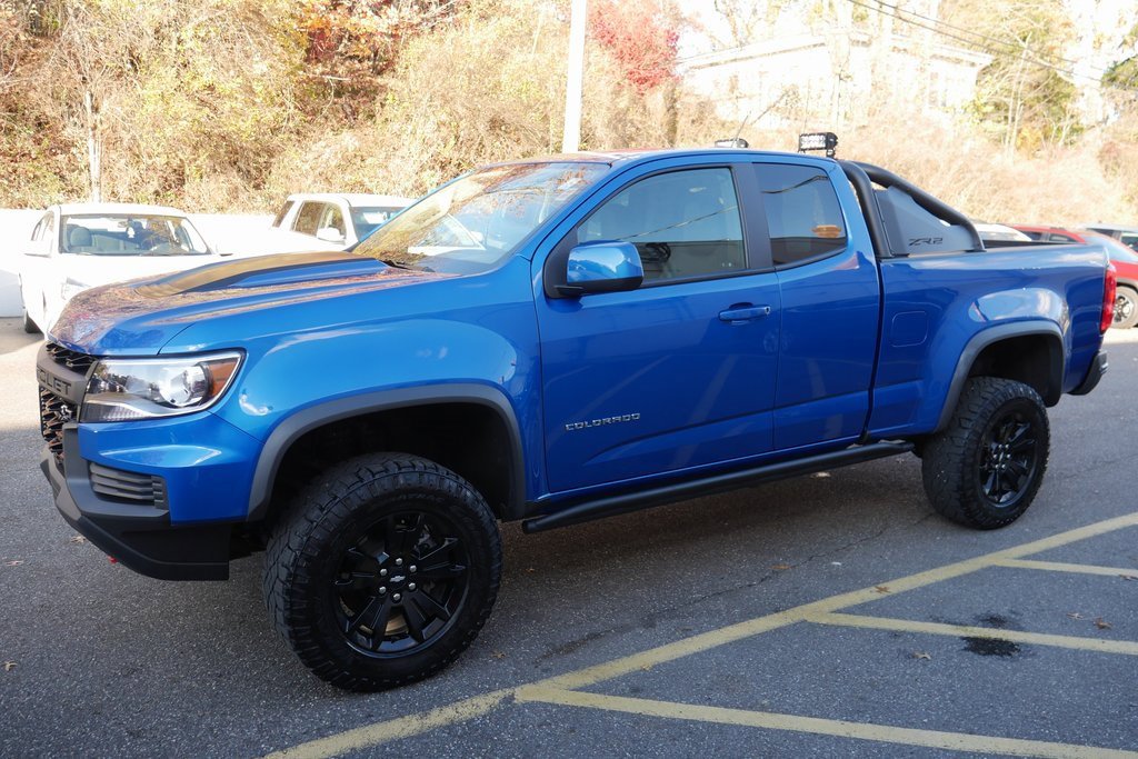 Used 2022 Chevrolet Colorado ZR2 w/ ZR2 Dusk Special Edition image 4