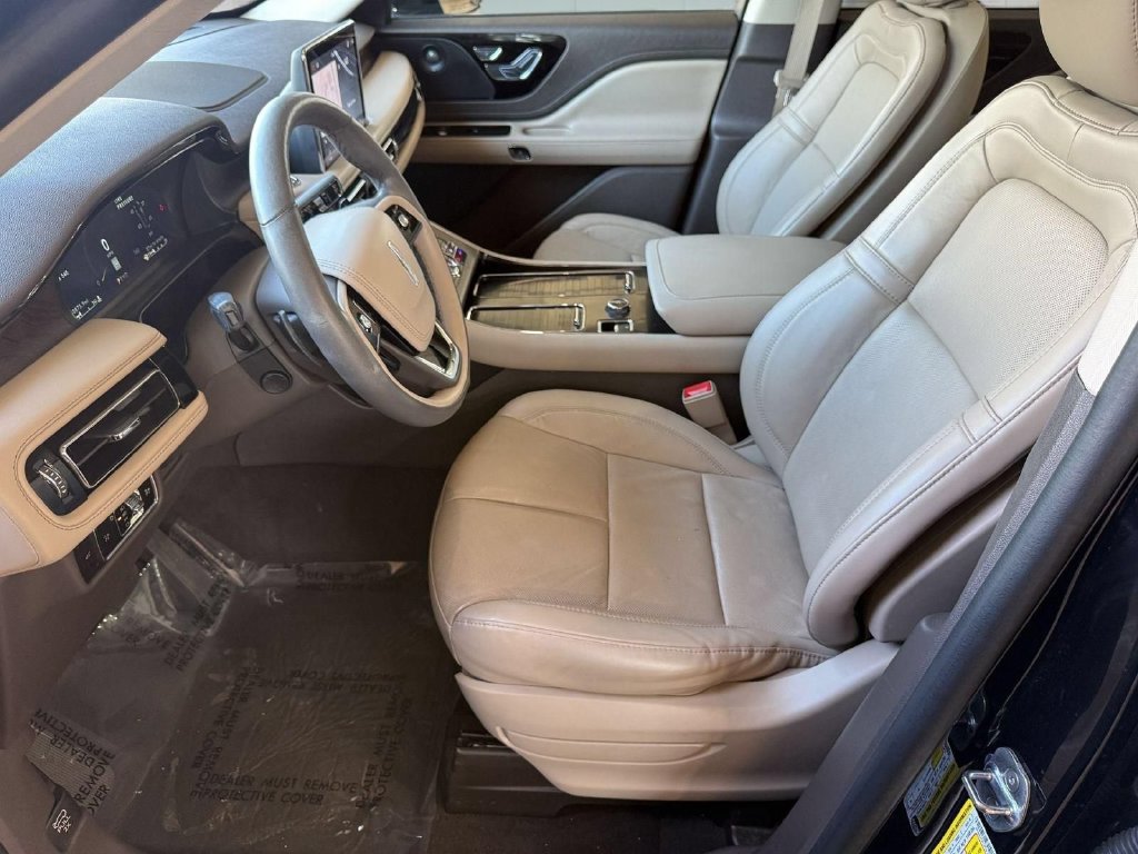 Certified 2023 Lincoln Aviator Reserve w/ Equipment Group 201A AWD/4WD image 12