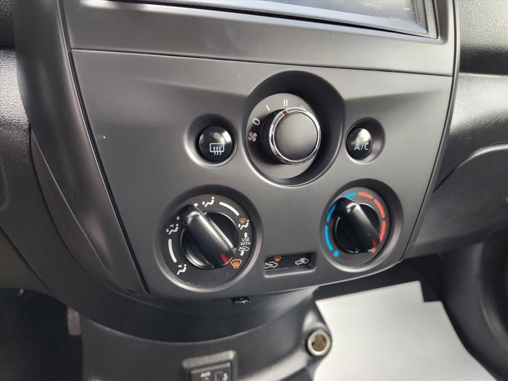 Used 2019 Nissan Versa S Plus image 17
