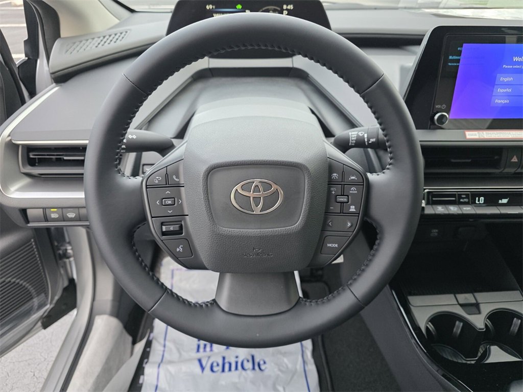 New 2026 Toyota Prius LE image 28
