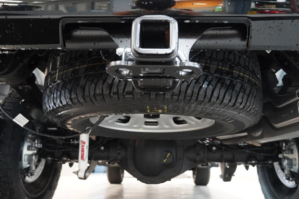 New 2026 Chevrolet Silverado 2500 Custom w/ Custom Convenience Package AWD/4WD image 9
