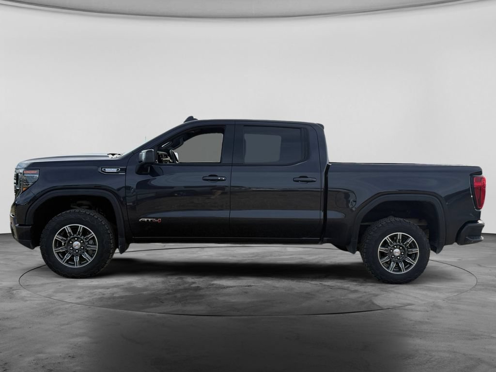 Used 2024 GMC Sierra 1500 AT4 w/ Technology Package AWD/4WD image 6