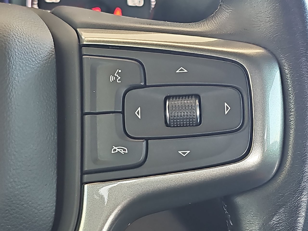 Used 2021 Chevrolet Silverado 1500 LT Trail Boss w/ Bed Protection Package AWD/4WD image 22