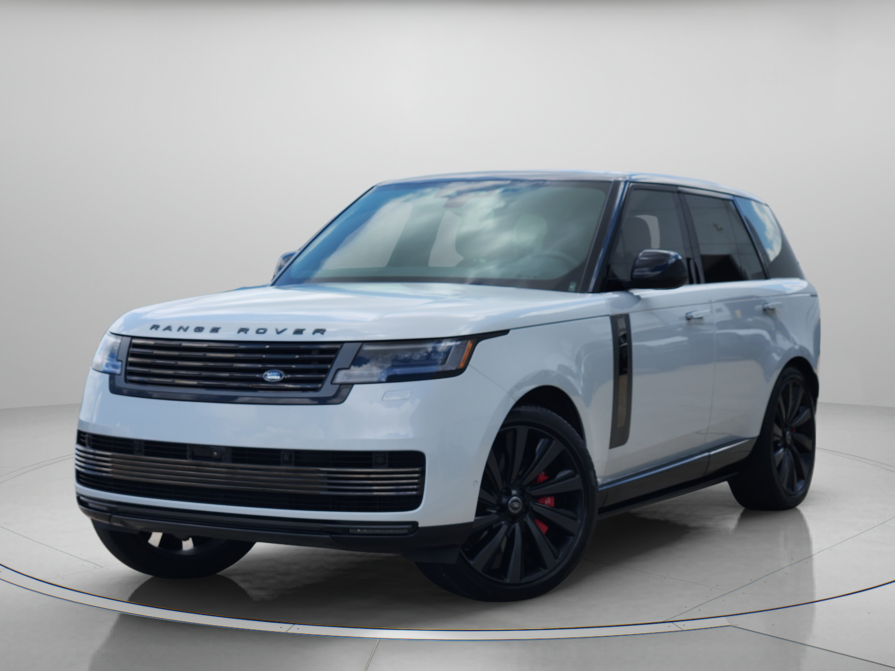Certified 2025 Land Rover Range Rover SV AWD/4WD image 1