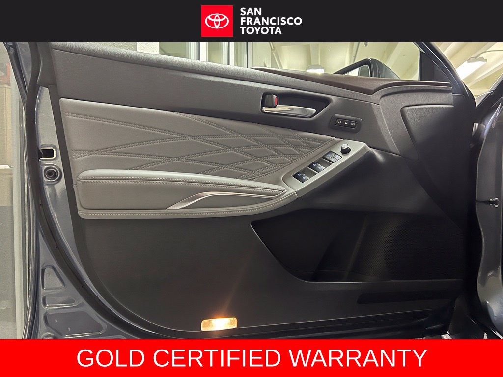 Certified 2020 Toyota Avalon Limited w/ Advanced Safety Package FWD image 36