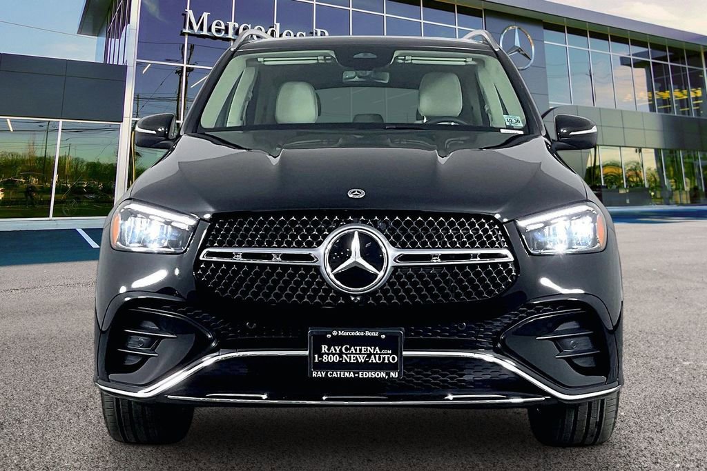 Used 2026 Mercedes-Benz GLE 450 4MATIC image 3