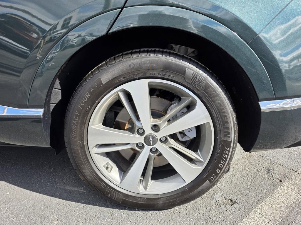 Used 2023 Genesis GV80 2.5T w/ Advanced Package image 11