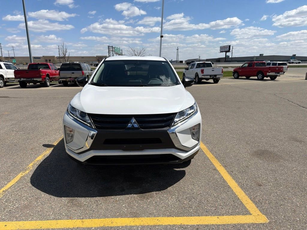 Used 2019 Mitsubishi Eclipse Cross LE AWD/4WD image 2