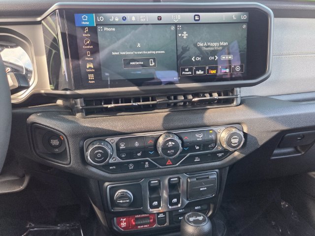 Certified 2025 Jeep Wrangler Sport AWD/4WD image 22