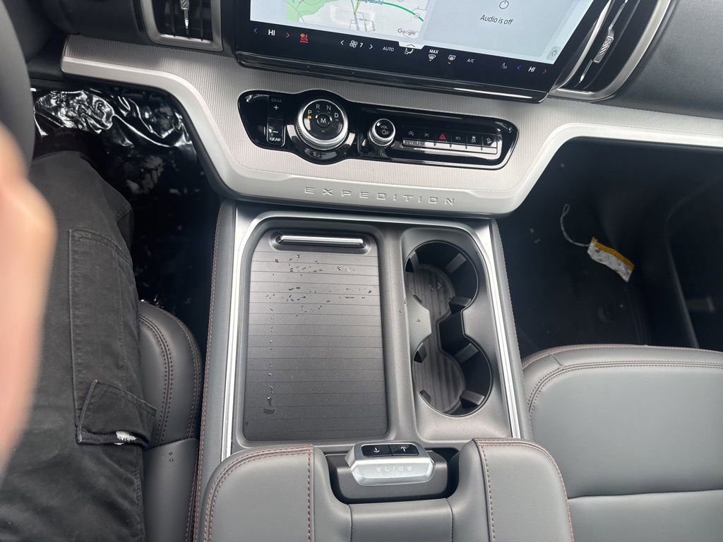 New 2025 Ford Expedition Max Active AWD/4WD image 18
