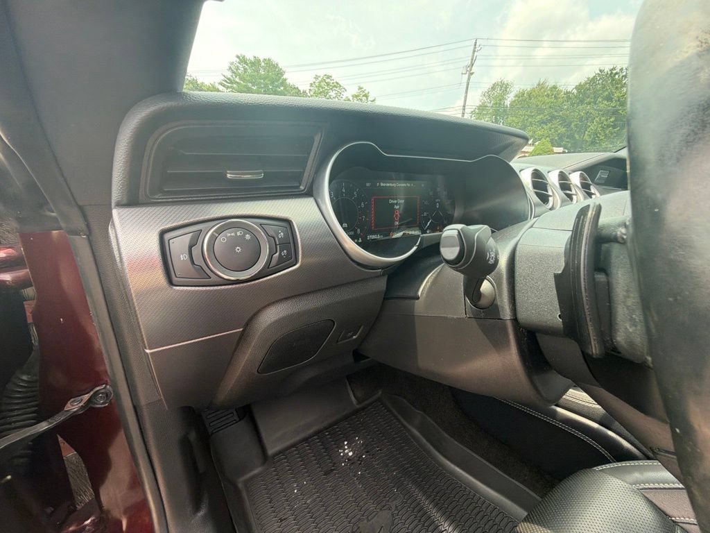 Used 2018 Ford Mustang Premium w/ Equipment Group 201A RWD image 27