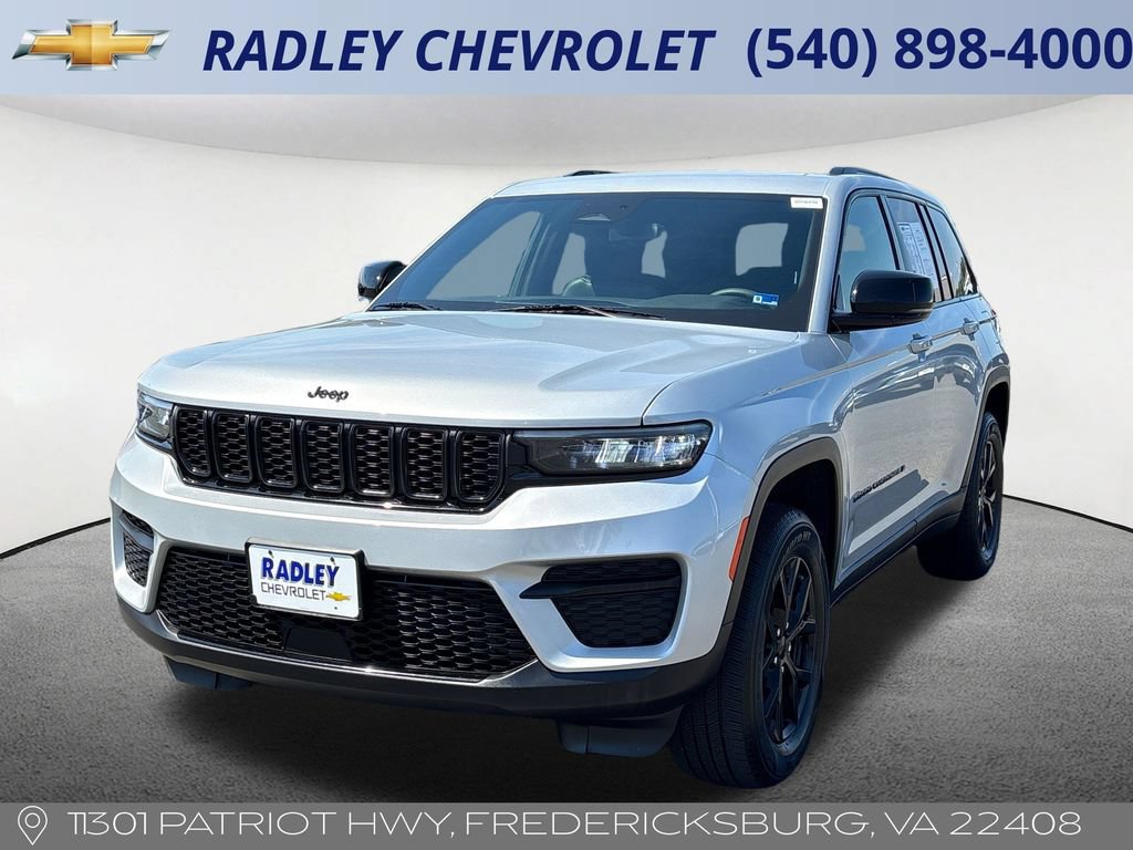 Used 2024 Jeep Grand Cherokee Altitude AWD/4WD 360° Tour