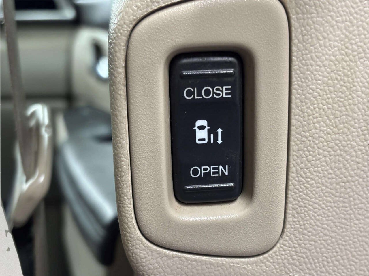 Used 2016 Honda Odyssey EX-L image 19