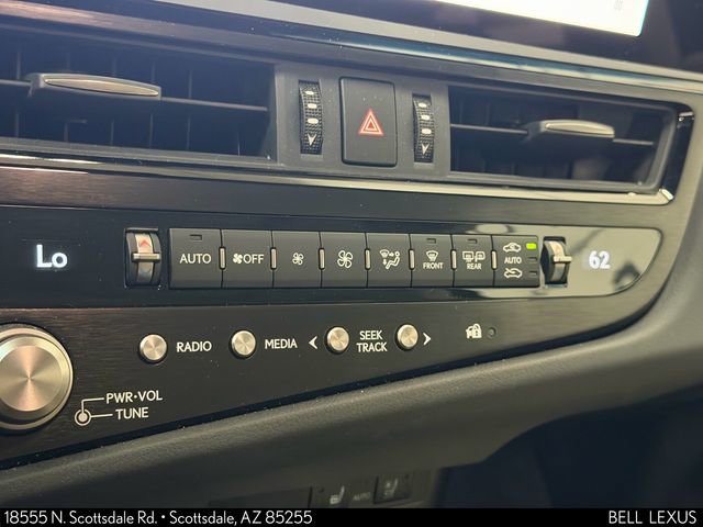 Used 2024 Lexus ES 300h w/ Premium Package image 23