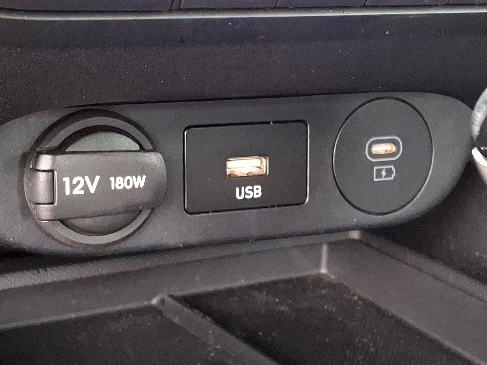 Certified 2025 Hyundai Elantra Sport FWD image 16