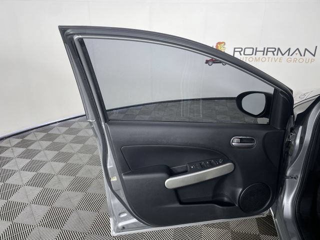 Used 2013 MAZDA MAZDA2 Sport FWD image 31