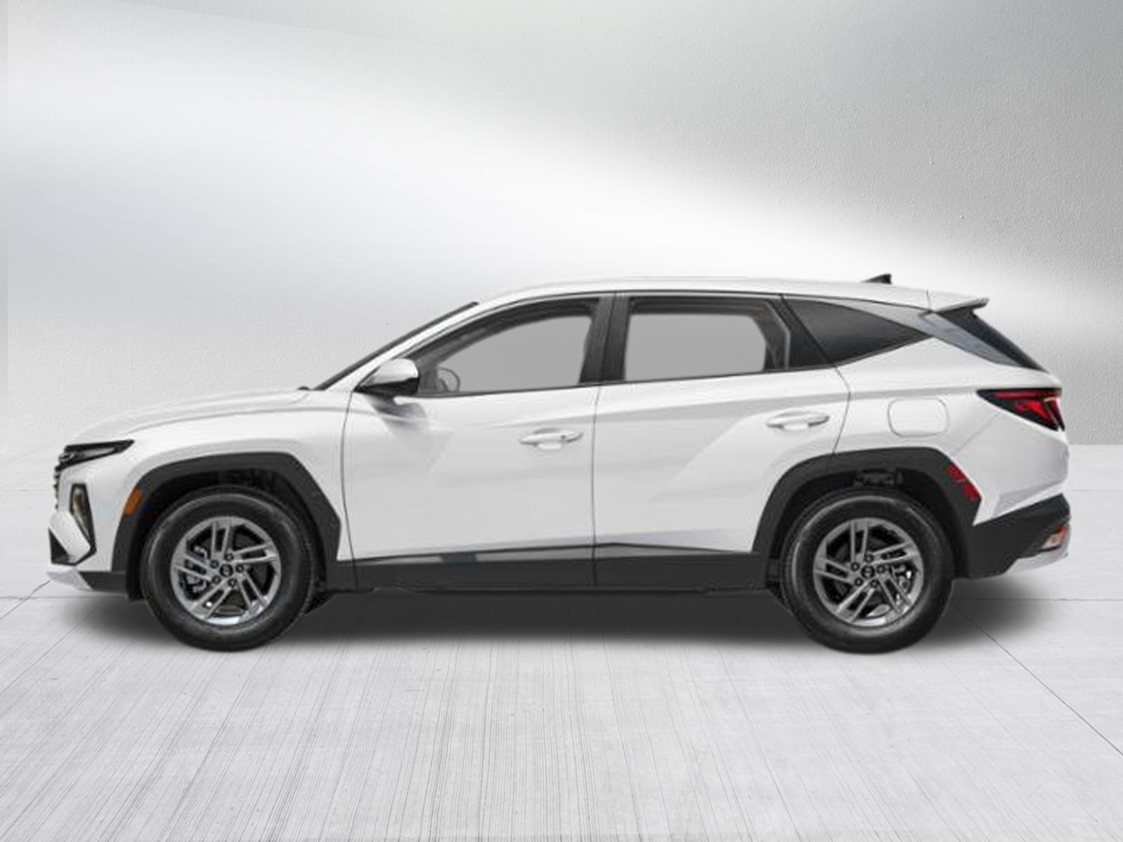 New 2026 Hyundai Tucson SE image 2