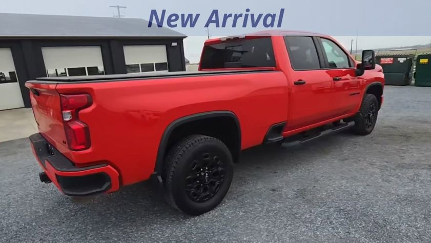 Used 2024 Chevrolet Silverado 2500 LT w/ Z71 Sport Edition image 4