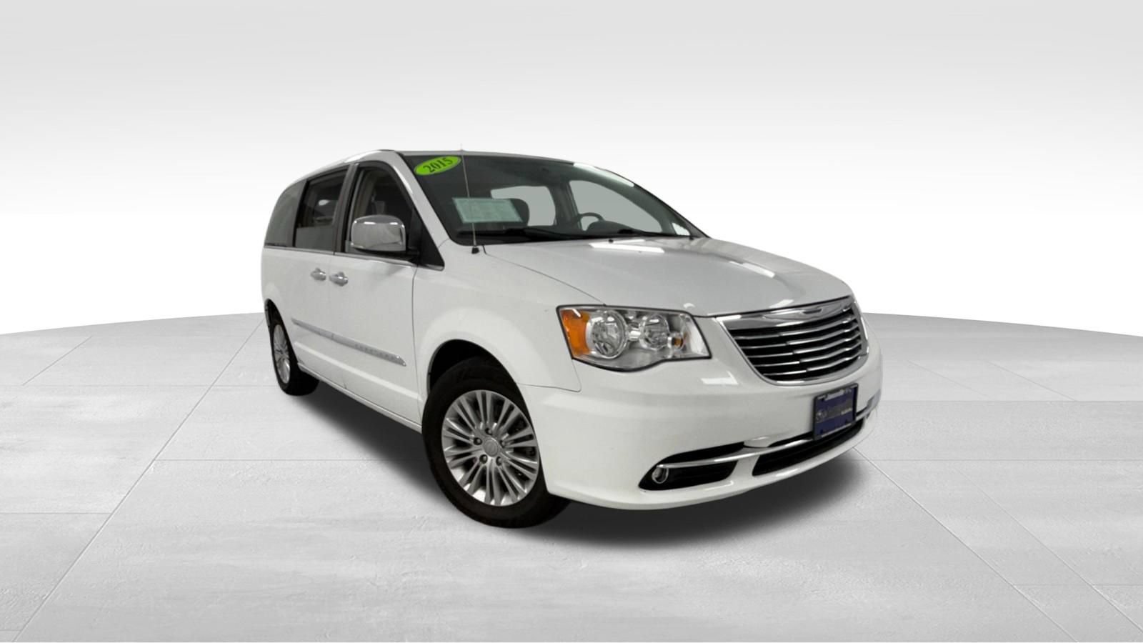 Used 2015 Chrysler Town & Country Touring-L w/ Driver Convenience Group