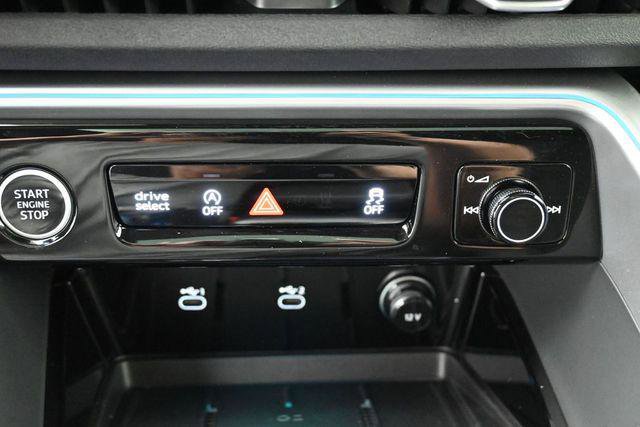 Used 2025 Audi Q5 Prestige AWD/4WD image 22