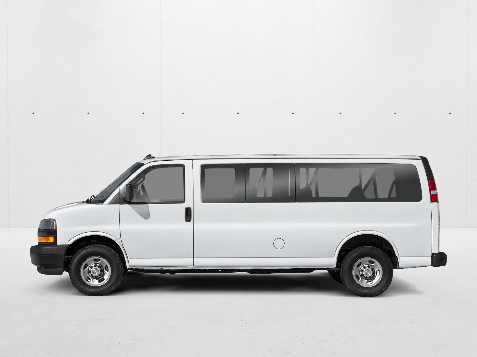 New 2026 Chevrolet Express 3500 LS RWD video 3