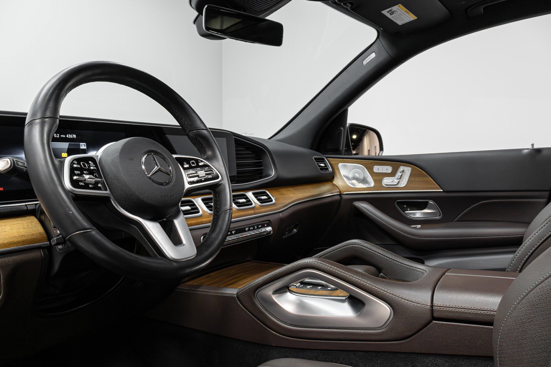 Used 2021 Mercedes-Benz GLE 350 4MATIC image 6