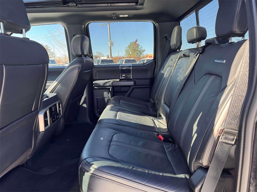 Used 2022 Ford F350 Platinum image 10