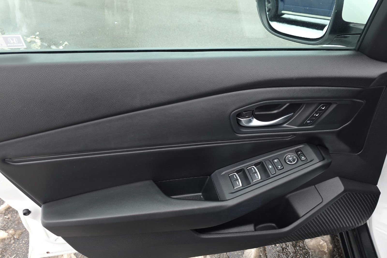 Used 2023 Honda Accord EX-L image 12