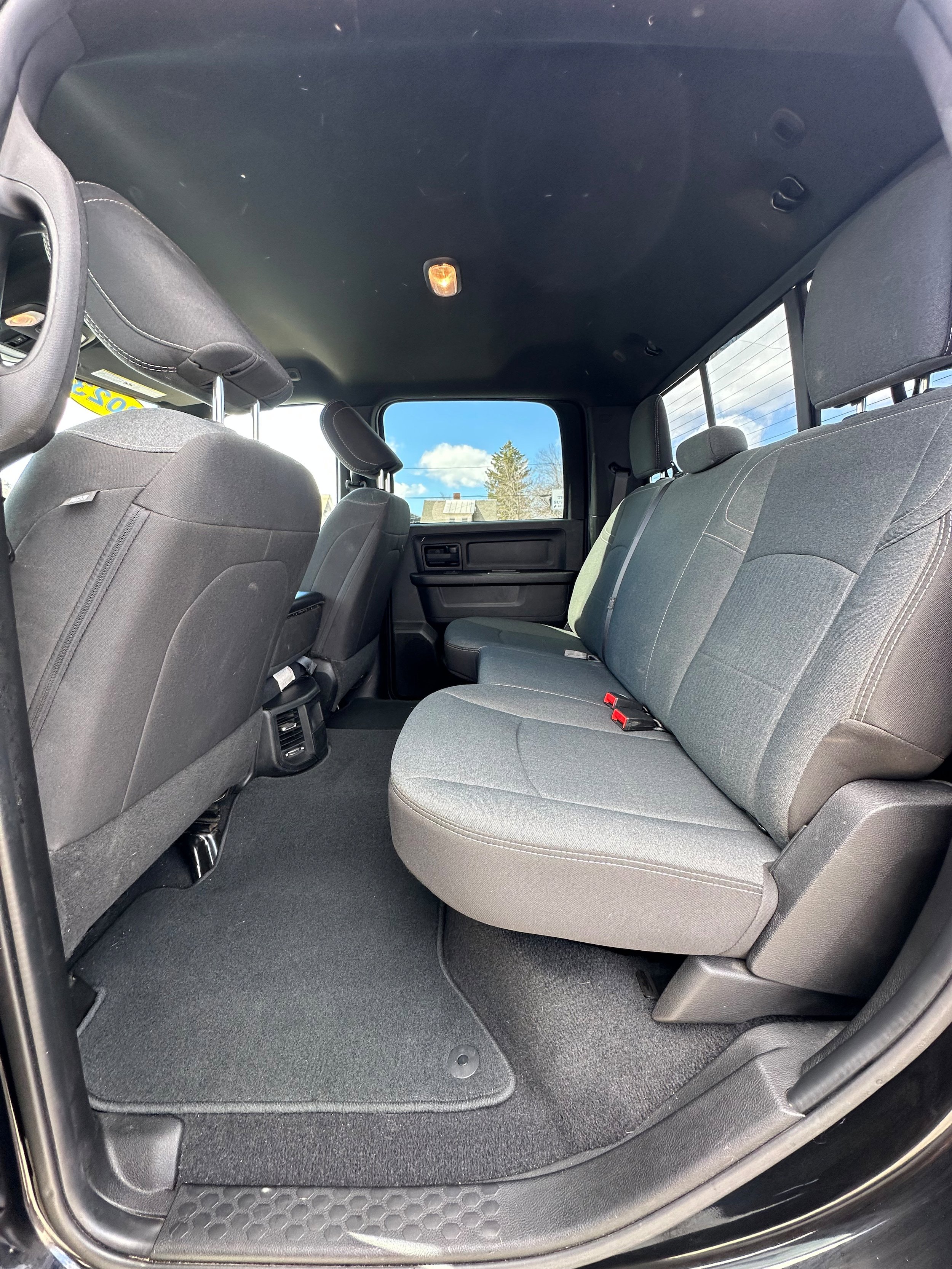 Used 2023 RAM 2500 Tradesman AWD/4WD image 17