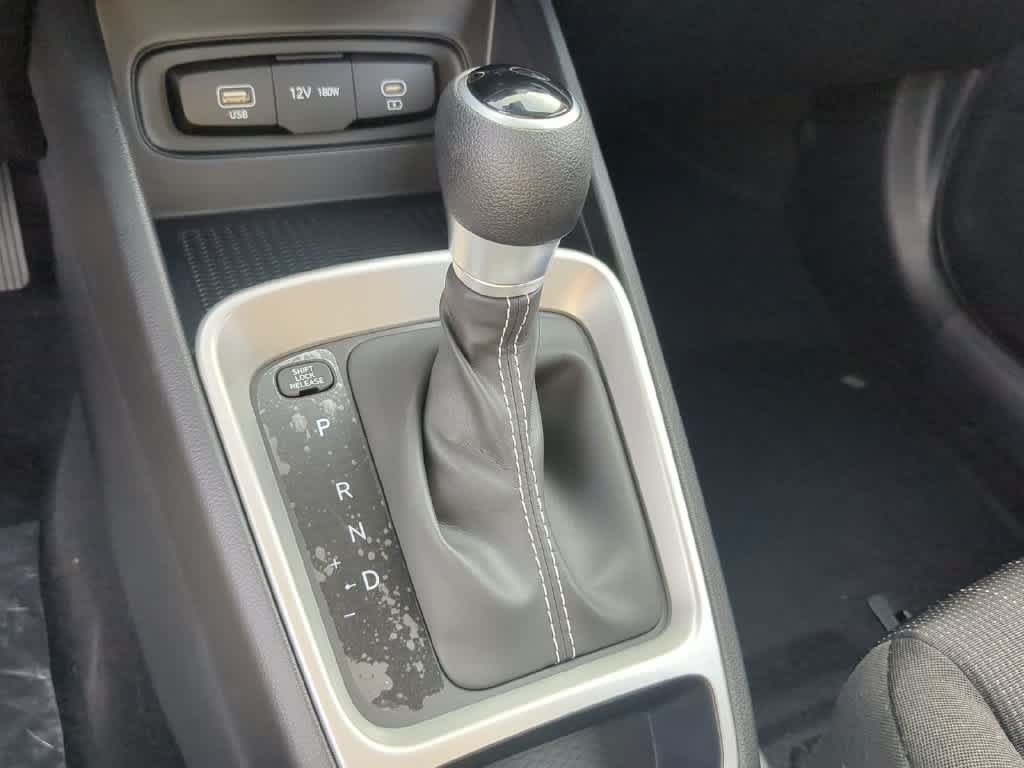 New 2026 Hyundai Venue SE FWD image 33