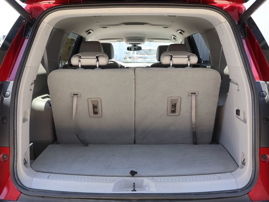 Used 2020 GMC Acadia SLT w/ Driver Alert Package II FWD image 14