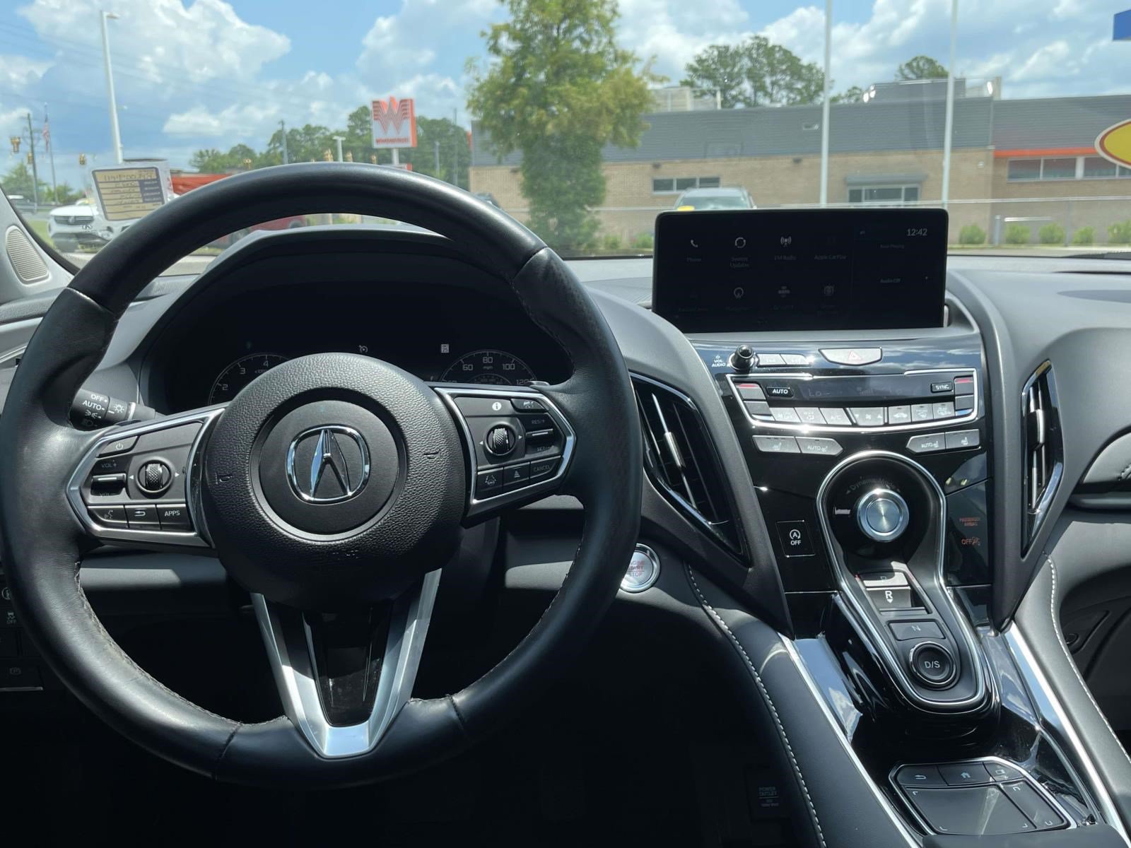 Used 2023 Acura RDX w/ Technology Package FWD image 12