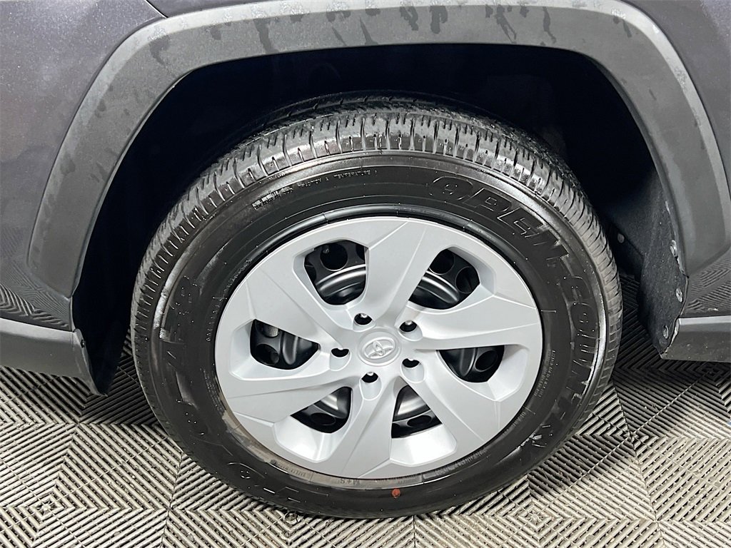 Certified 2025 Toyota RAV4 LE image 25