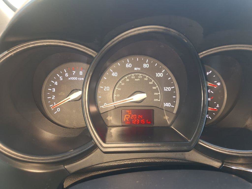 Used 2016 Kia Rio LX image 2