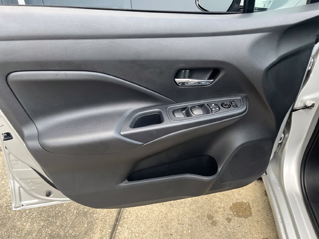 Certified 2023 Nissan Versa SV FWD image 13