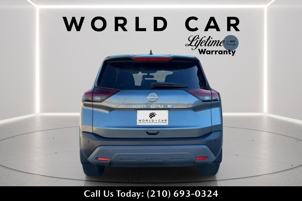 Used 2022 Nissan Rogue S image 6