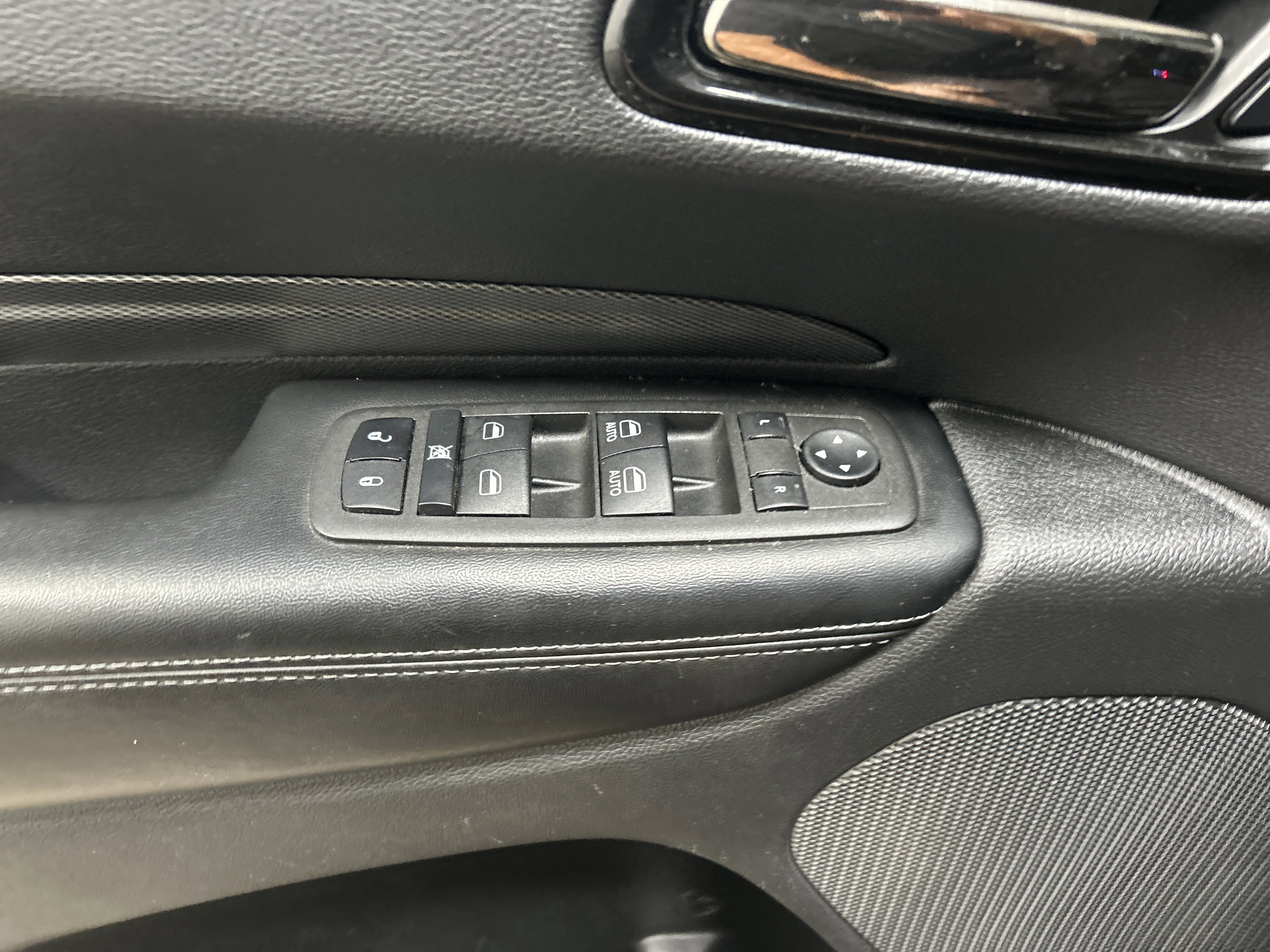 Used 2022 Dodge Durango GT image 26