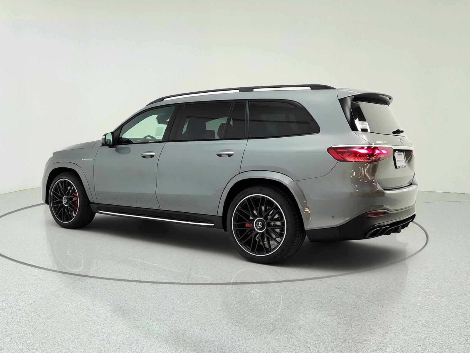 New 2026 Mercedes-Benz GLS 63 AMG 4MATIC image 7