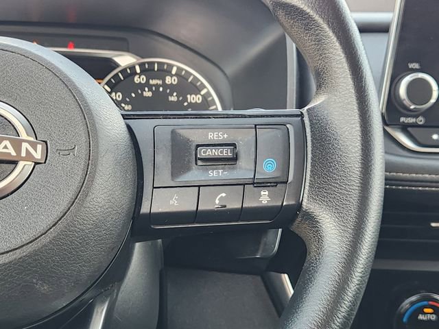 Used 2023 Nissan Rogue SV FWD image 29