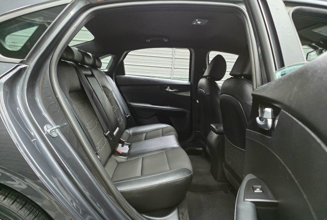 Used 2023 Kia Forte GT-Line FWD image 16