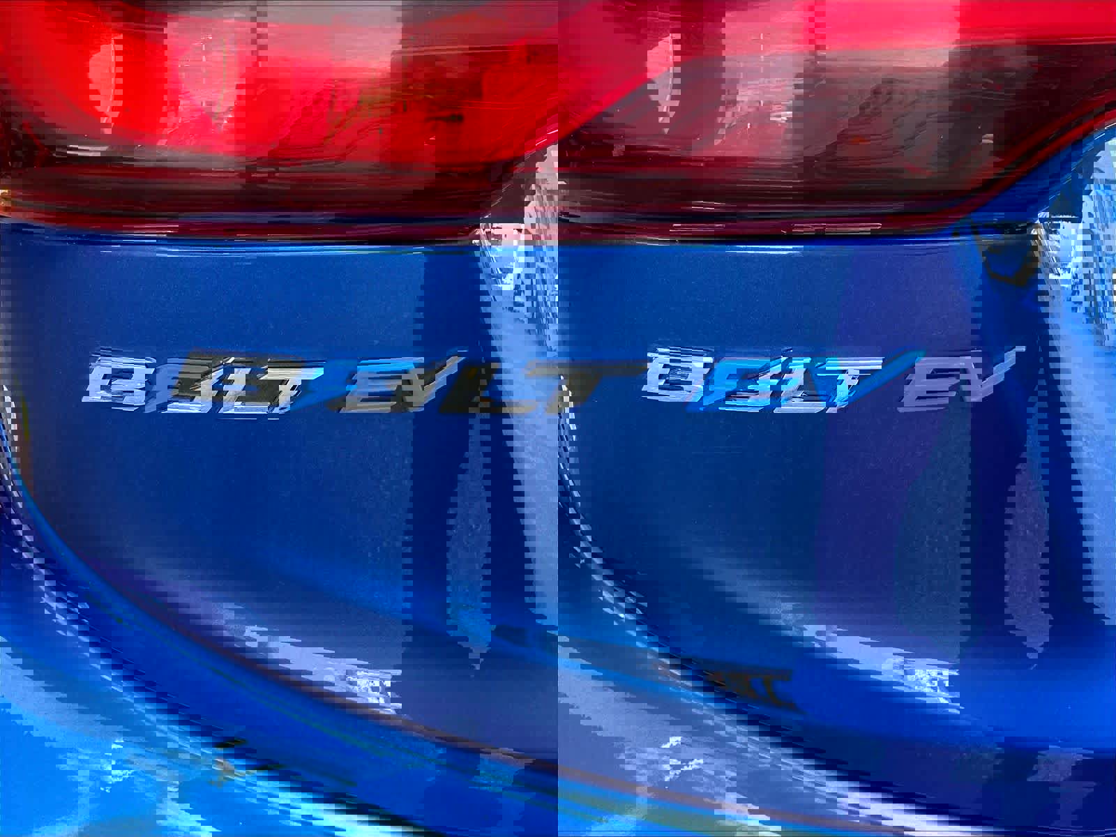 Used 2020 Chevrolet Bolt LT image 29