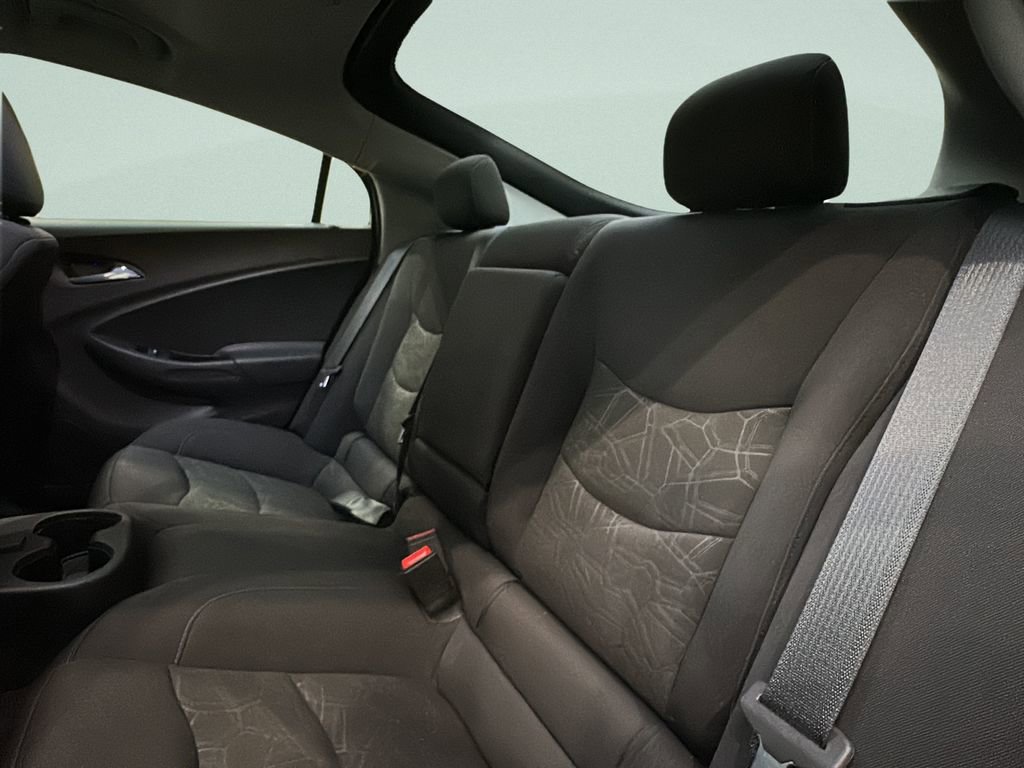 Used 2018 Chevrolet Volt LT w/ Comfort Package image 14