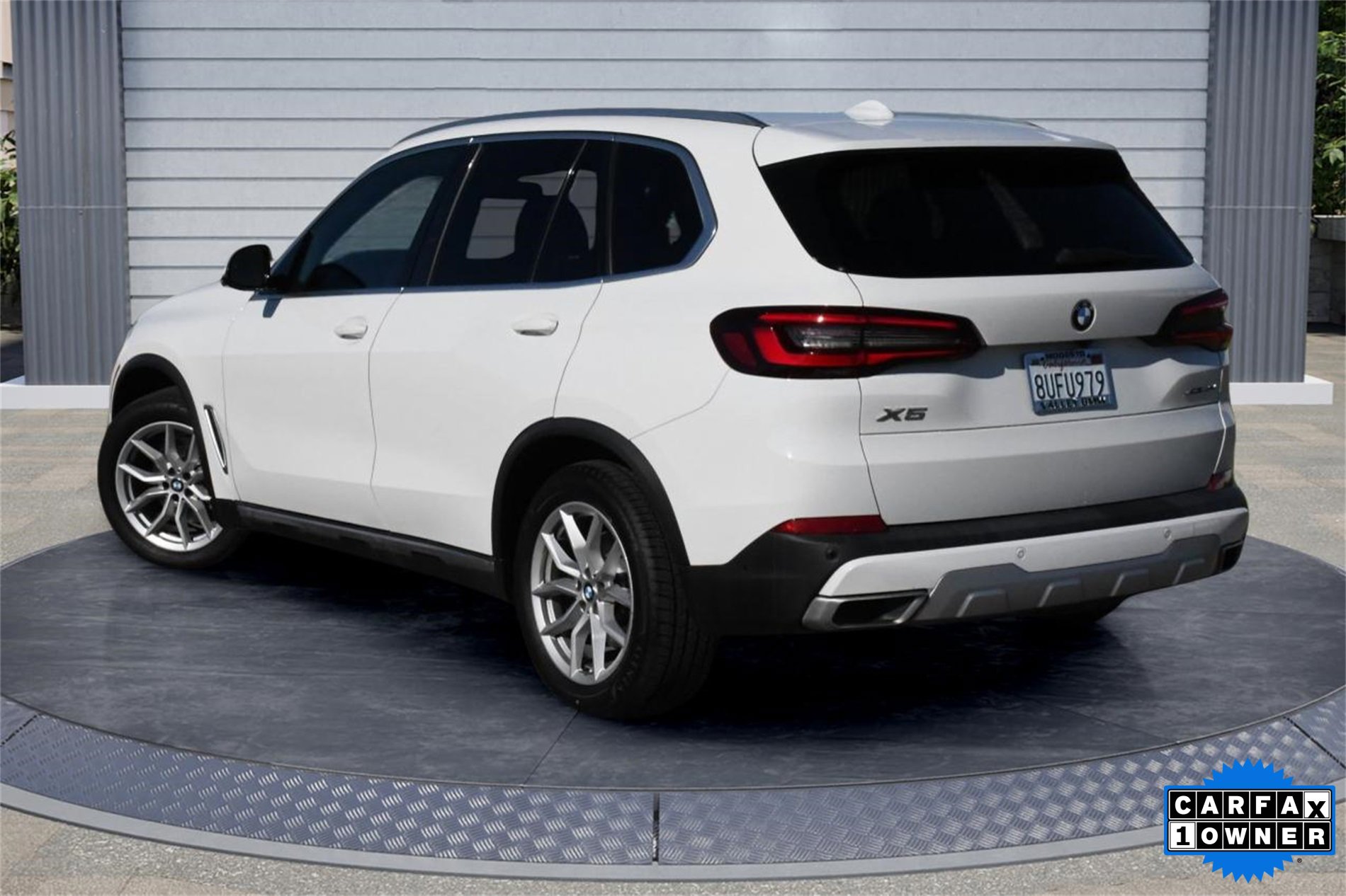 Used 2021 BMW X5 xDrive40i w/ Premium Package image 5