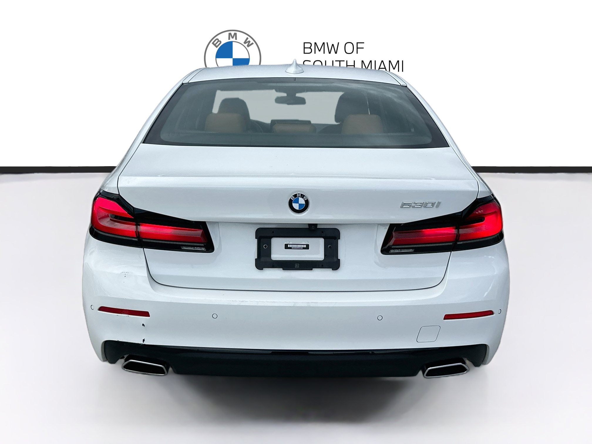 Used 2023 BMW 530i w/ Premium Package RWD image 6
