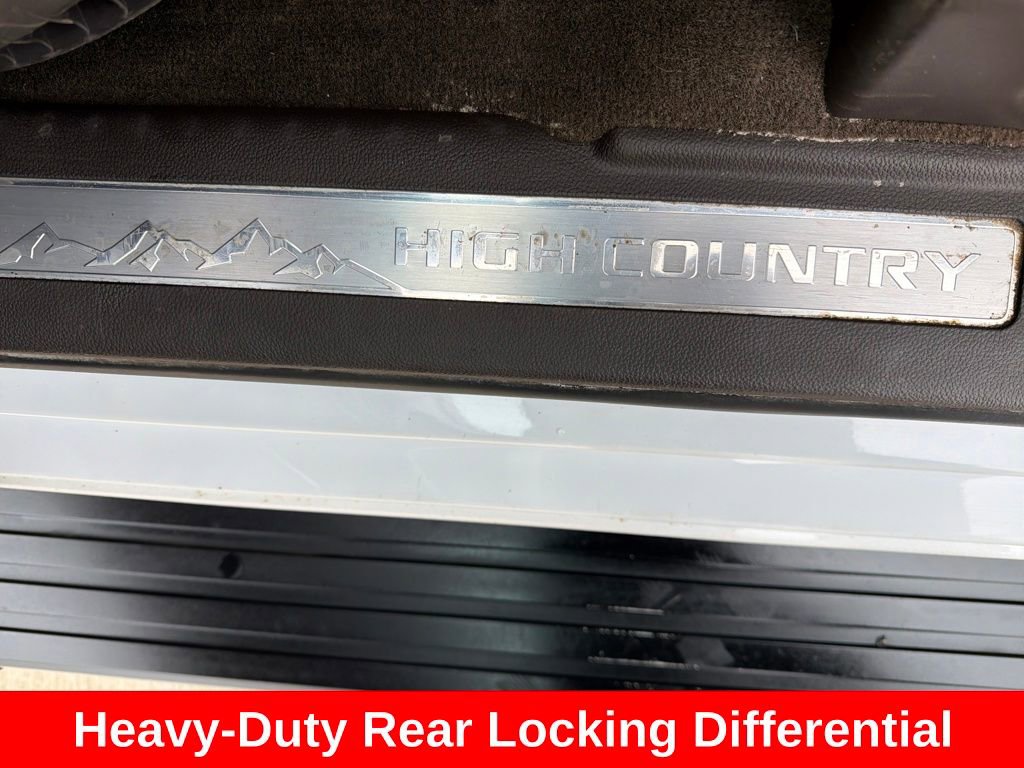 Used 2018 Chevrolet Silverado 1500 High Country image 37