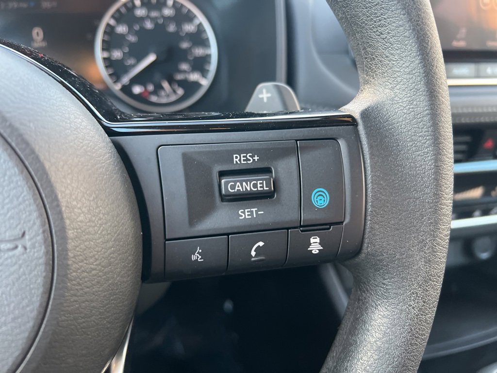 Used 2021 Nissan Rogue SV image 24